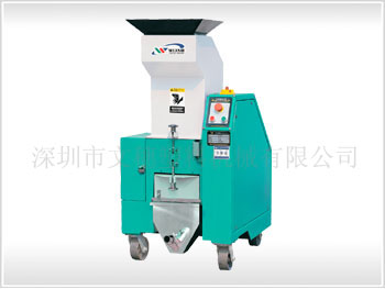 中速破碎機(jī)，破碎機(jī)，機(jī)邊破碎機(jī)，粉碎機(jī)，機(jī)邊粉碎機(jī)，碎料機(jī)，機(jī)邊打料機(jī)，打料機(jī)，機(jī)邊碎機(jī)，