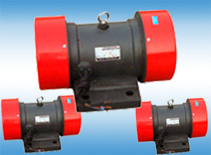 河南振動電機、新鄉(xiāng)振動篩、圓振動篩1