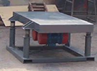 麗水市電機(jī)振動平臺滁州市GZ電磁振動給料機(jī)宏達(dá)振動電機(jī)