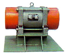 倉壁振動(dòng)器