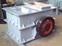 環(huán)錘破碎機(jī)，環(huán)錘破，錘式打煤機(jī)，碎石機(jī)，環(huán)錘式破碎機(jī)