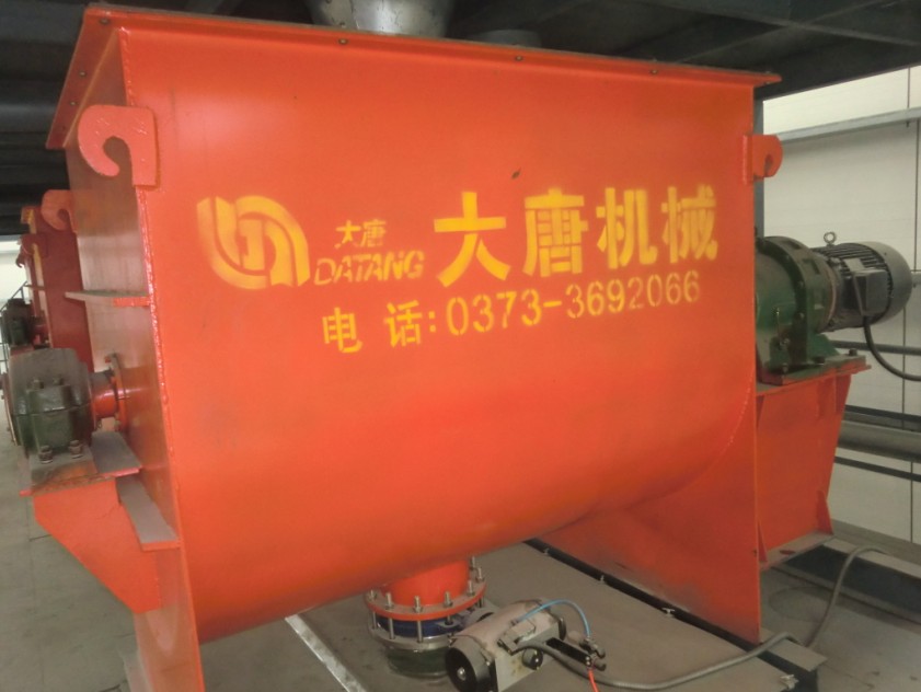 【大唐新品】三噸螺帶式混料機(jī)，臥式混料機(jī)