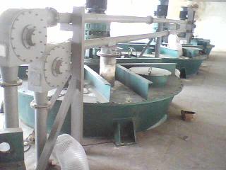 管鏈送料機，管鏈輸送機，管鏈加料機，管鏈上料機，粉末加料機，粉末上料機，粉體輸送機