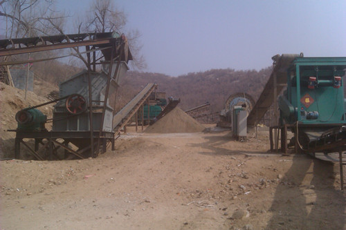 干選鐵精粉品位選礦機(jī)械，鐵礦干選磁選機(jī)