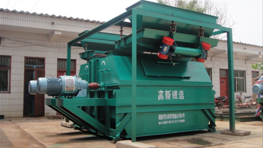 鐵粉精選磁選機強磁磁選機高新永磁磁選機