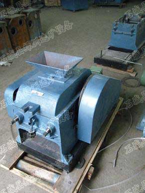 對輥式破碎機XPC