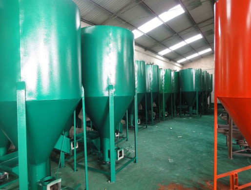 水產(chǎn)|家禽|家畜飼料粉碎混合機組/飼料加工機組