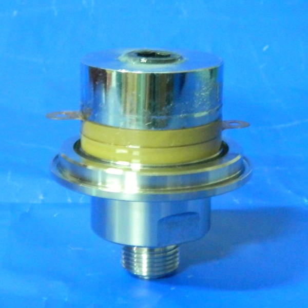 內置式超聲波振動篩換能器