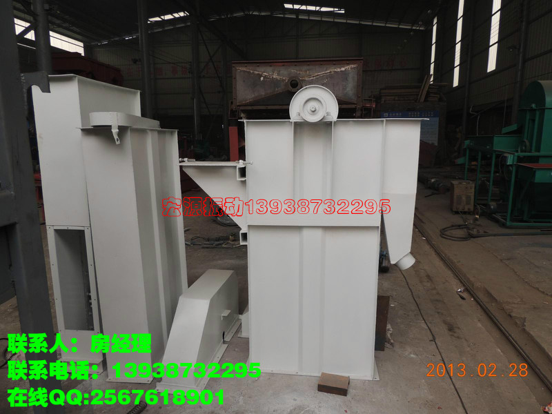 建筑垂直提升機(jī)、提升石灰石、沙子、水泥的提料機(jī)、斗提機(jī)