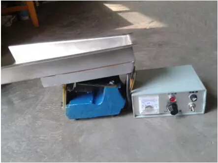 小型給料機(jī)、實(shí)驗(yàn)室推薦給料機(jī)、304不銹鋼材質(zhì)