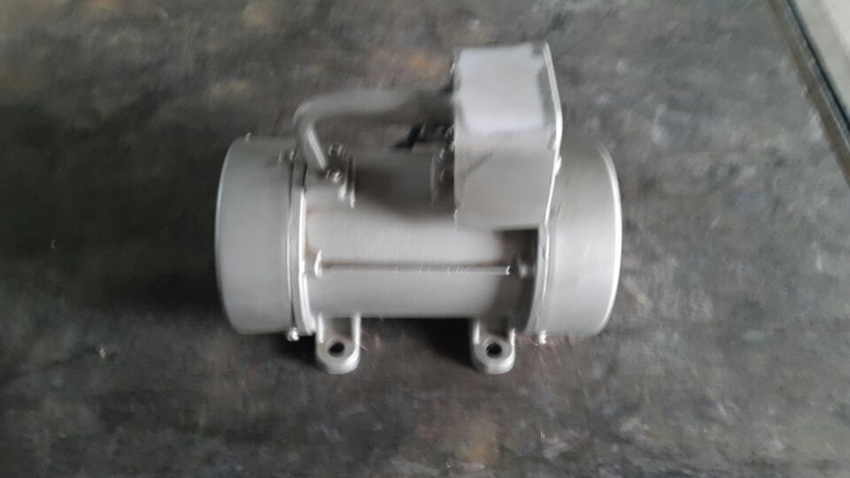 220v/0.37kw平板振動器/新鄉宏達ZW-2.5平板振動器價格 