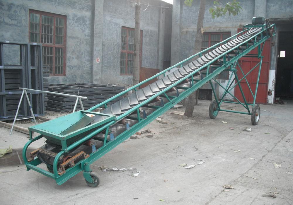 吉林白城移動式皮帶輸送機質(zhì)量高于承諾移動式皮帶輸送機專業(yè)豐泉