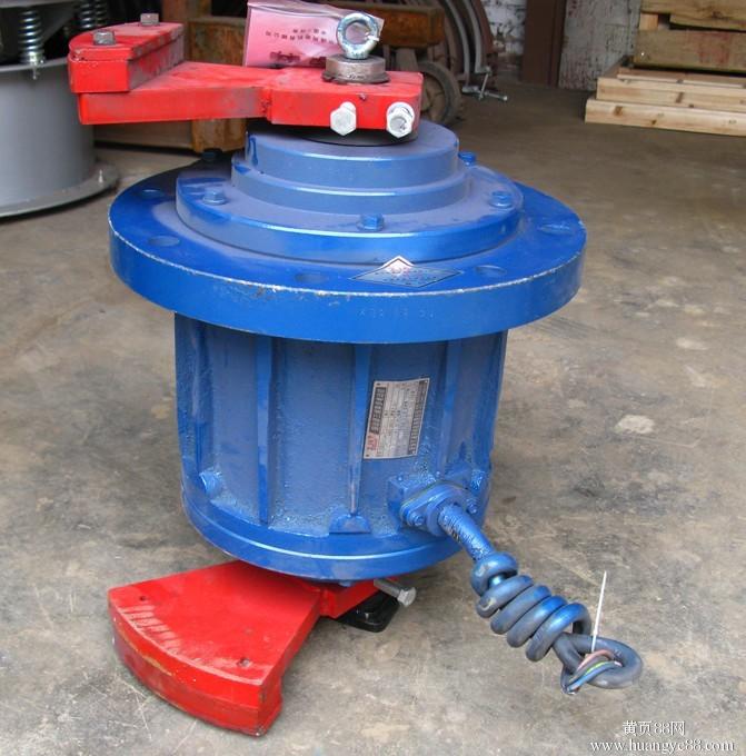 新鄉(xiāng)振動篩用立式振動電機(jī)/精品推薦