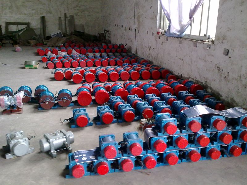 YZS-8-6振動電機/0.75KW三相異步電動機