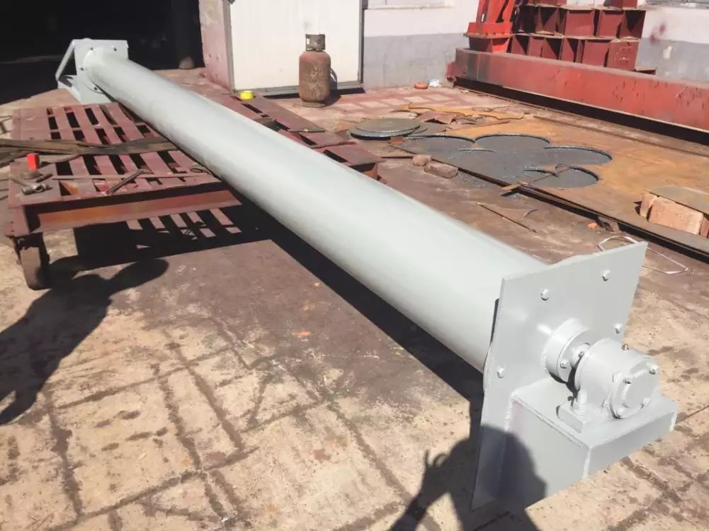 輸送機廠家供應(yīng)單軸螺旋輸送就價格低