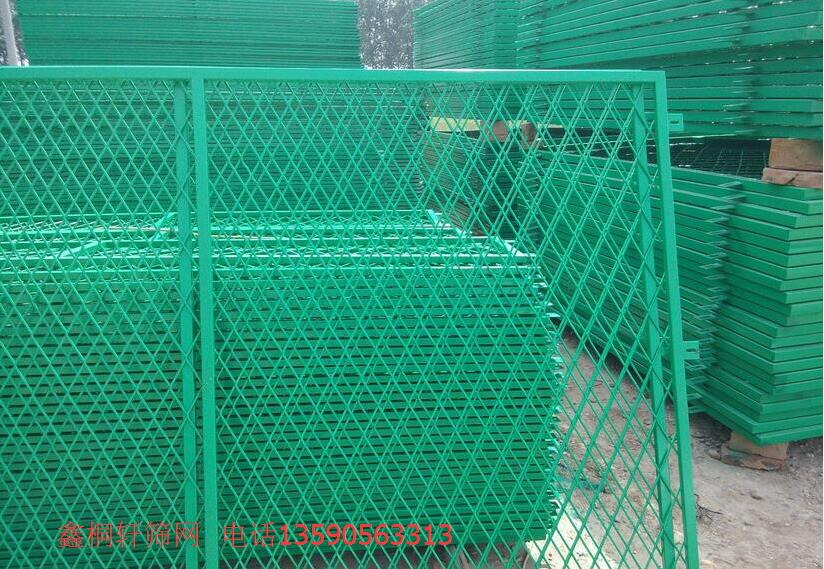 市政道路護欄，廣東佛山市政推薦護欄網(wǎng)廠家批發(fā)