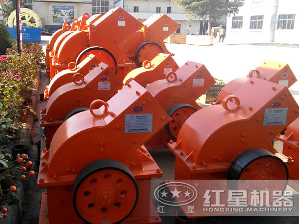 錘式破碎機性能結(jié)構(gòu)LYJ70