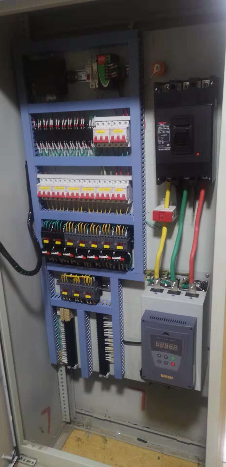 德州市鋼廠塑燒板除塵器專業(yè)廠家設(shè)計(jì)要點(diǎn)