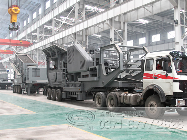 遇見鉀長石輪胎式移動破碎一體車，是心動的感覺？WYL77