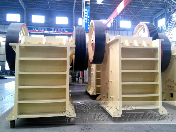 日產50噸小型磕石機多少錢？WYL78