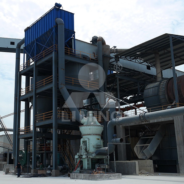 時產(chǎn)900噸石料破碎機(jī)多少錢，日產(chǎn)6000噸角礫巖機(jī)制砂設(shè)備