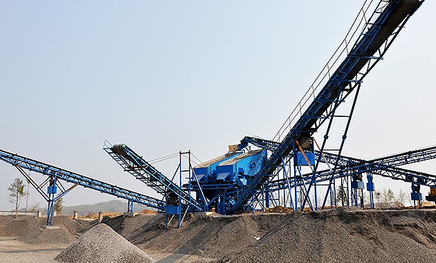 時產(chǎn)300噸的河沙選金設(shè)備多少錢，河卵石打砂機設(shè)備