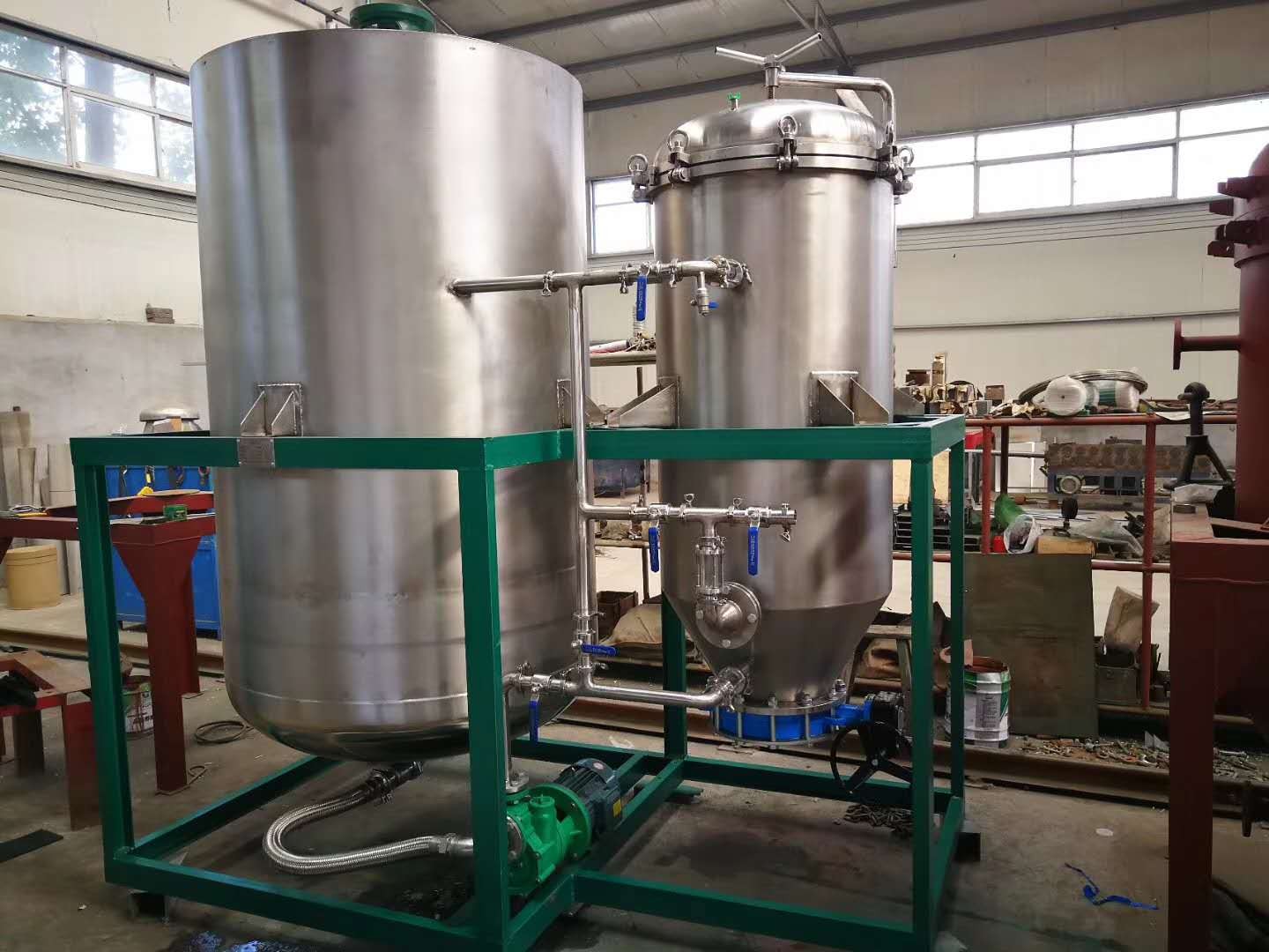 供應(yīng)DT系列無需濾布、密閉過濾振動卸渣高精度硅藻土過濾機