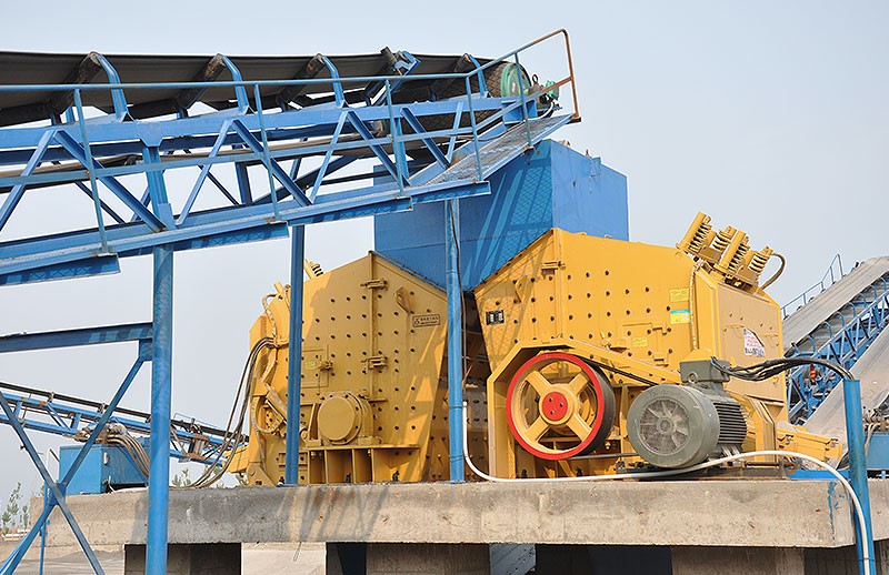 礦渣水泥破碎生產(chǎn)線設(shè)備多少錢，硅石灰設(shè)備多少錢一臺(tái)