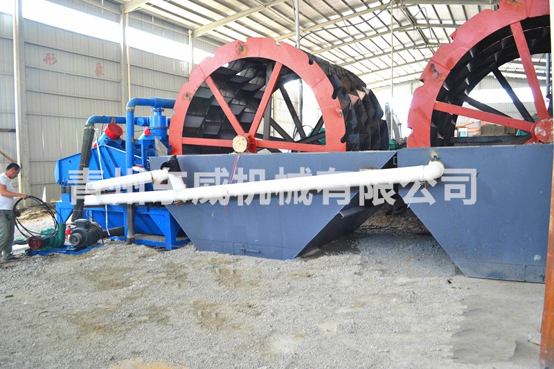 移動方便的輪斗洗沙機不僅適用范圍廣而且經(jīng)濟(jì)耐用