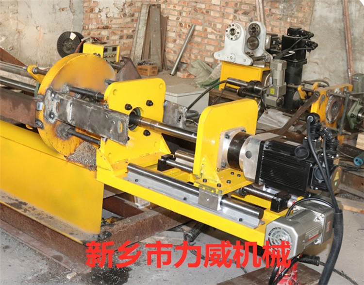 挖掘機(jī)軸銷(xiāo)孔補(bǔ)焊機(jī)回轉(zhuǎn)孔補(bǔ)焊擴(kuò)孔襄套鏜焊機(jī)