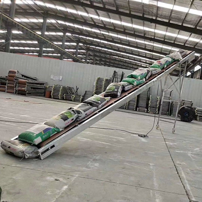 紙箱裝車可移動(dòng)皮帶輸送機(jī)5米皮帶輸送機(jī)裝車使用