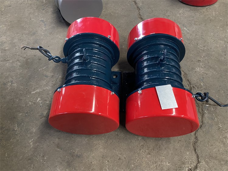 宏達振動電機VB-32154-W電力冶金料倉、料斗、溜槽的倉壁振動