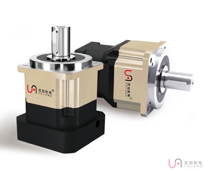 UAB090精密行星減速機，斜齒精密行星減速機