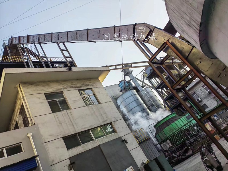 全封閉式大傾角皮帶輸送機