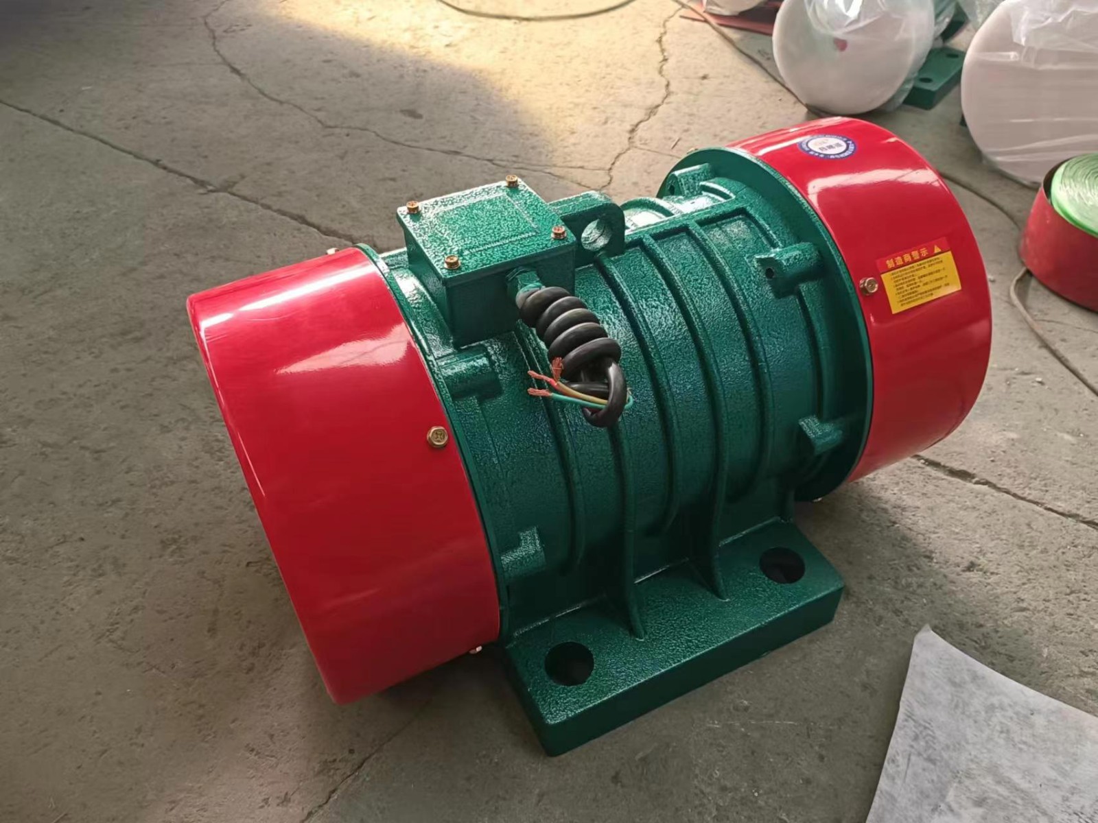 yzs/yzu/yzo/yzd系列振動電機(jī)型號齊全