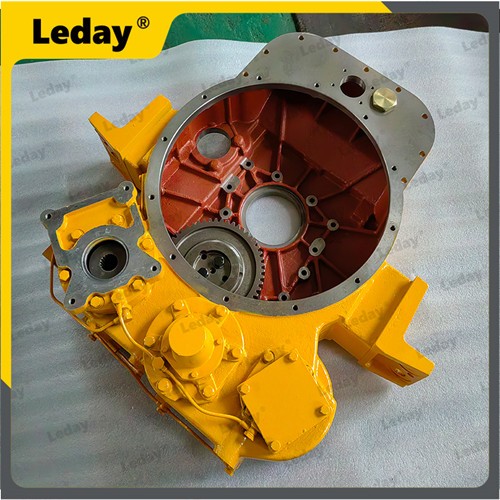 山推推土機出力裝置飛輪殼裝置
