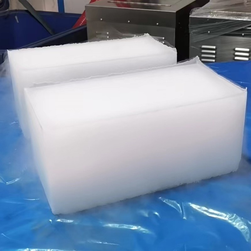 食用級(jí)干冰，大型舞臺(tái)煙霧效果干冰，鑫萬通供應(yīng)