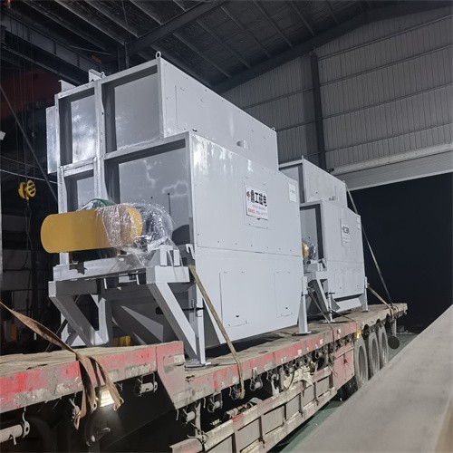 強(qiáng)磁磁選機(jī) 強(qiáng)磁輥式磁選機(jī)