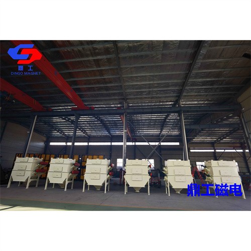 炭黑強(qiáng)磁除鐵設(shè)備