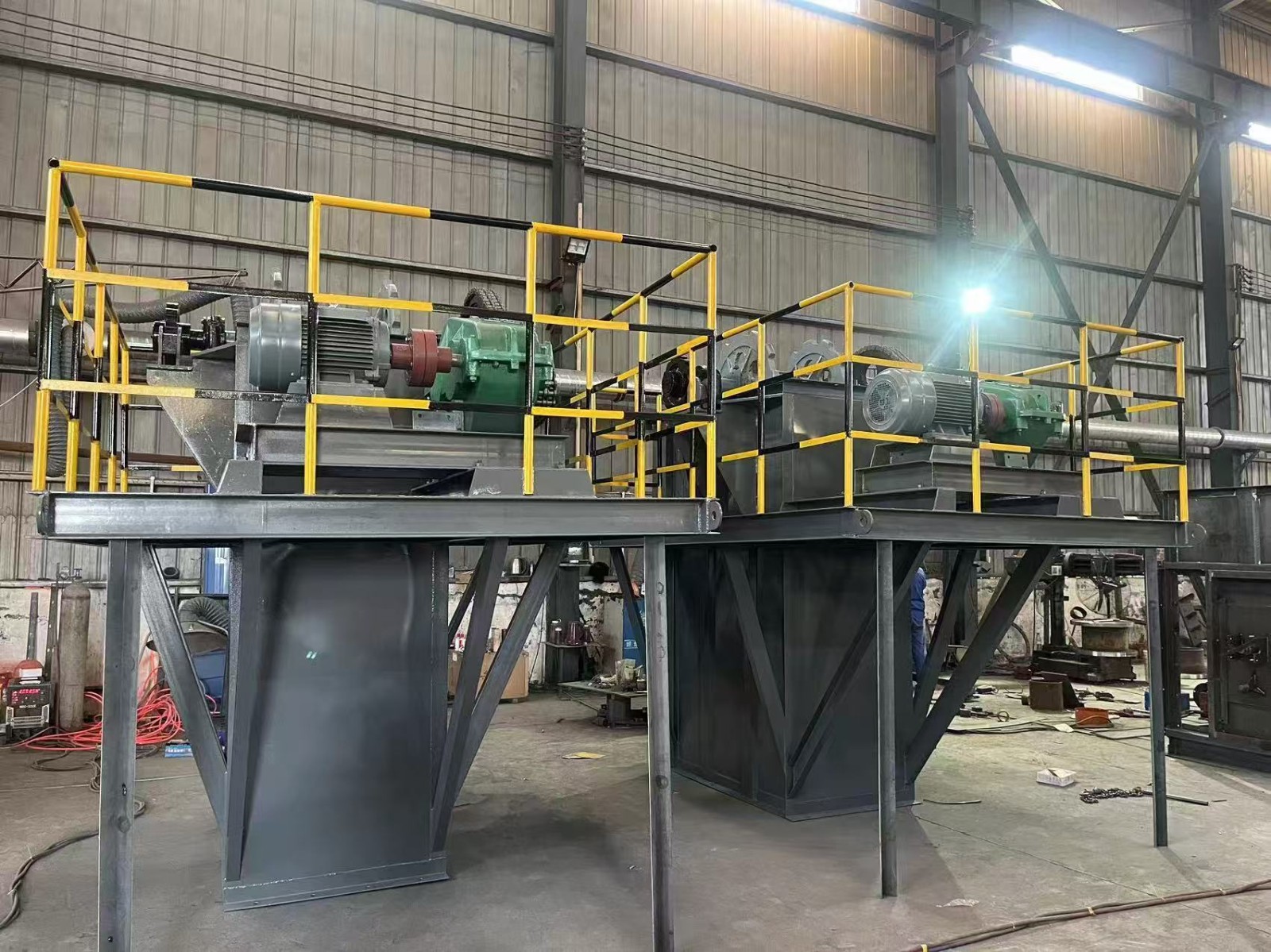 NE型斗式提升機(jī)  板鏈斗式提升機(jī)  NE50斗提機(jī) 