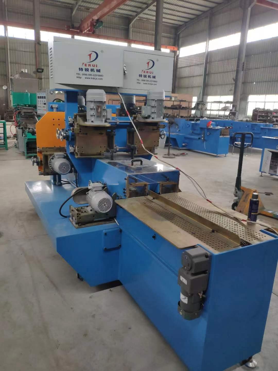 鉛酸蓄電池極板滾切機