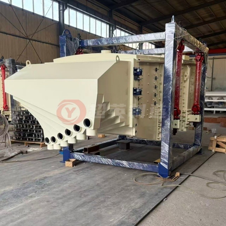 封閉式搖擺篩化工砂電動篩不銹鋼直線篩廠家
