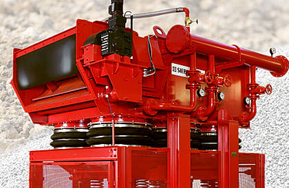 德國篩子技術(shù)公司振動平臺_振動放礦機(jī)