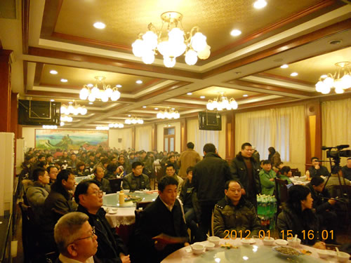 河南萬泰機械舉辦2012新年答謝聯誼會