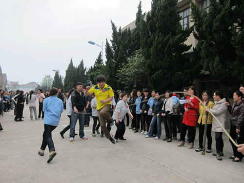 揚州寶飛機電與揚州寶飛第八屆職工運動會隆重舉行