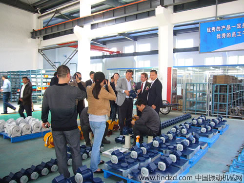 振動器生產車間