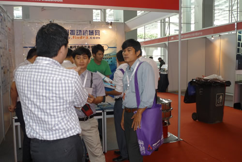 中國振動機械網廣州陶瓷展展臺