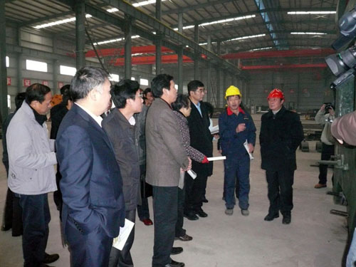 湖南省政協(xié)副主席王曉琴、張大方視察國藩集團湘冶機械公司