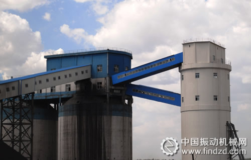 圖為篩分系統大塊、三八塊、末煤產品倉