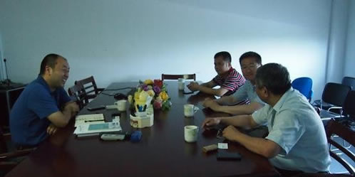 中國(guó)砂石協(xié)會(huì)秘書長(zhǎng)韓繼先赴廈門金鷺硬質(zhì)合金公司調(diào)研